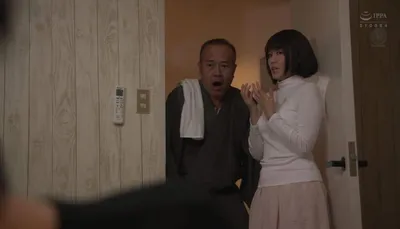 Bố chồng yêu gài bẫy con dâu để tống tình mỗi ngày