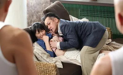 Anh xã có sở thích quái lạ là “bị người vợ cắm sừng”