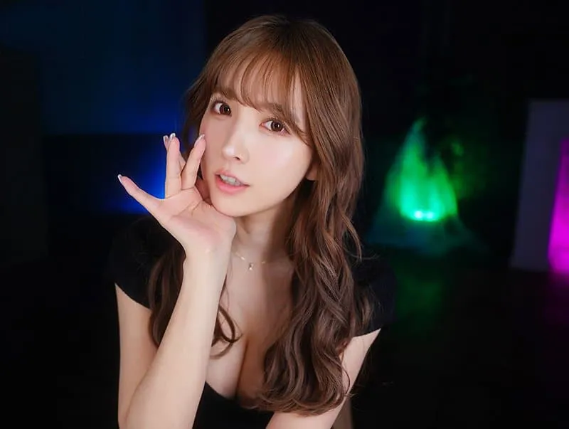 Yua mikami và những chuyện nóng bỏng gạ xoạc nhẹ nhàng